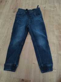 Spodnie jeansowe joggery r. 110/116