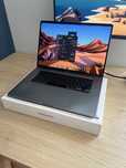 MacBook Pro 16’, intel i9, 64 gb ram, 2 tb ssd, Radeon Pro 5500M 8GB