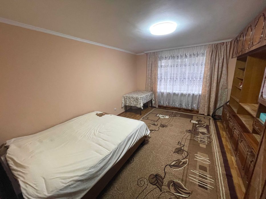 Оренда 2к. квартири, смірнова, район "Епіцентру", подобово.