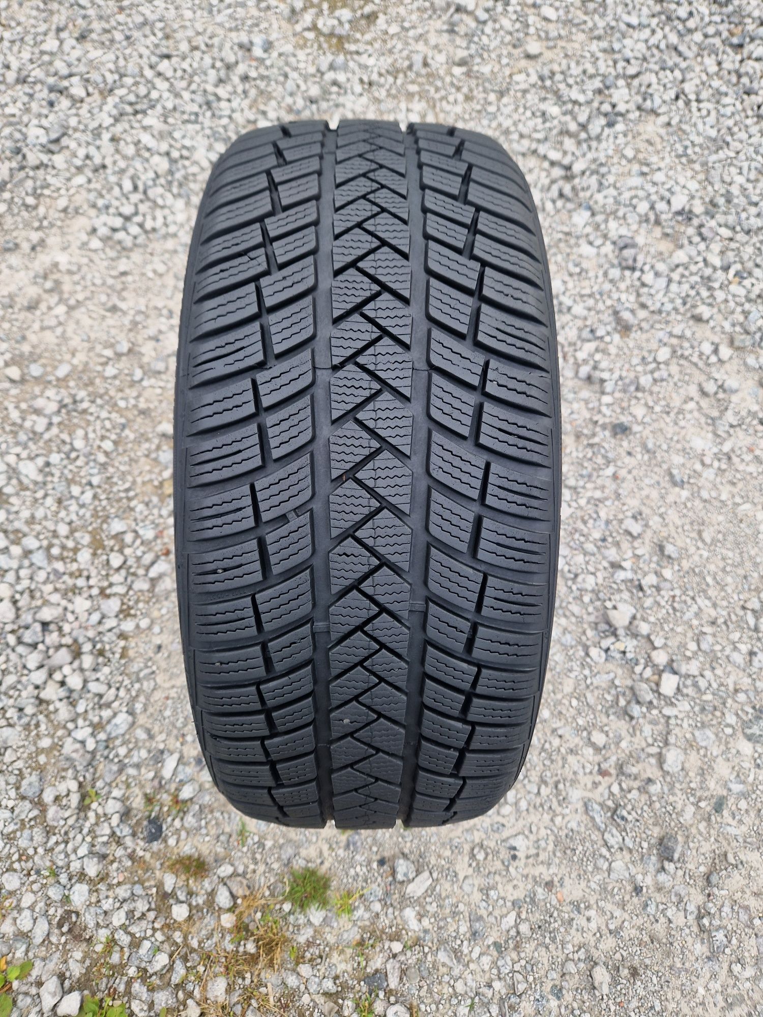 Opona zimowa Vredestein WinTrac Pro 225/45r17 (91H)