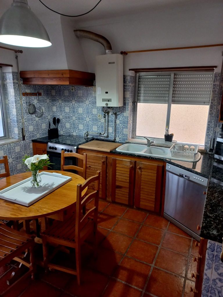 Aluguer de 1 quarto ( raparigas) 270€