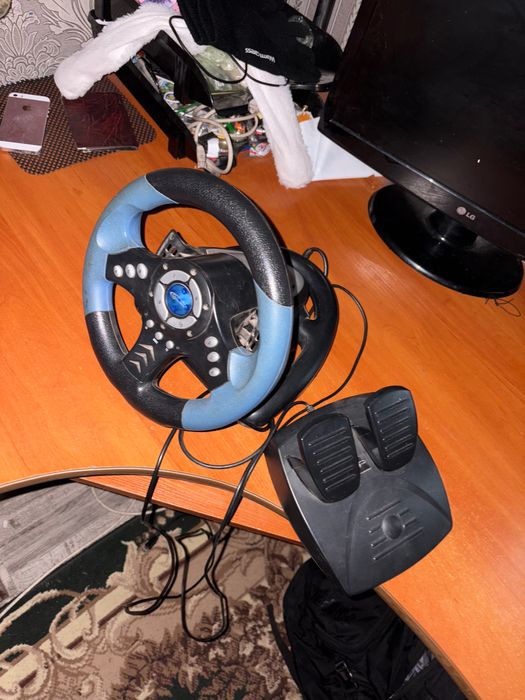 Кермо ігрове CEMIX