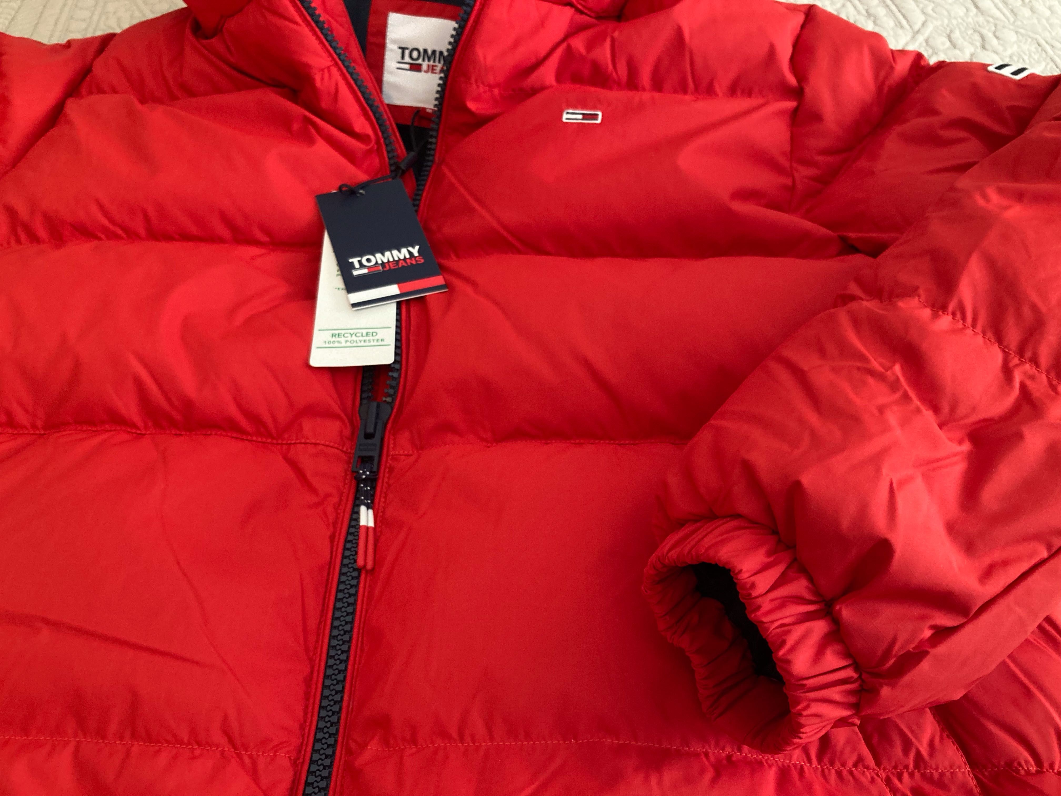 Tommy Jeans // Essential Down Jacket - Red - Size M