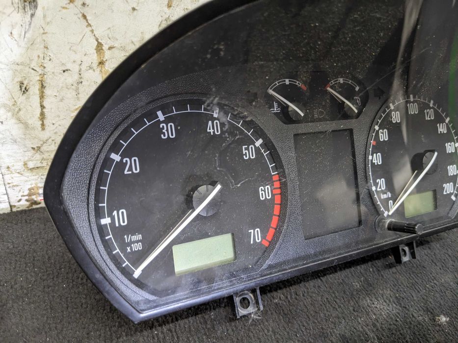 Skoda Fabia I 1.4 B Licznik Zegary Prędkościomierz Obrotomierz