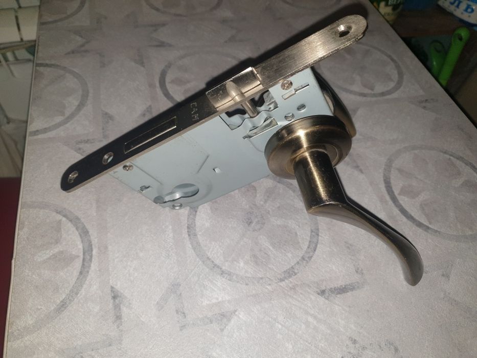 Дерев'яні двері 77х194