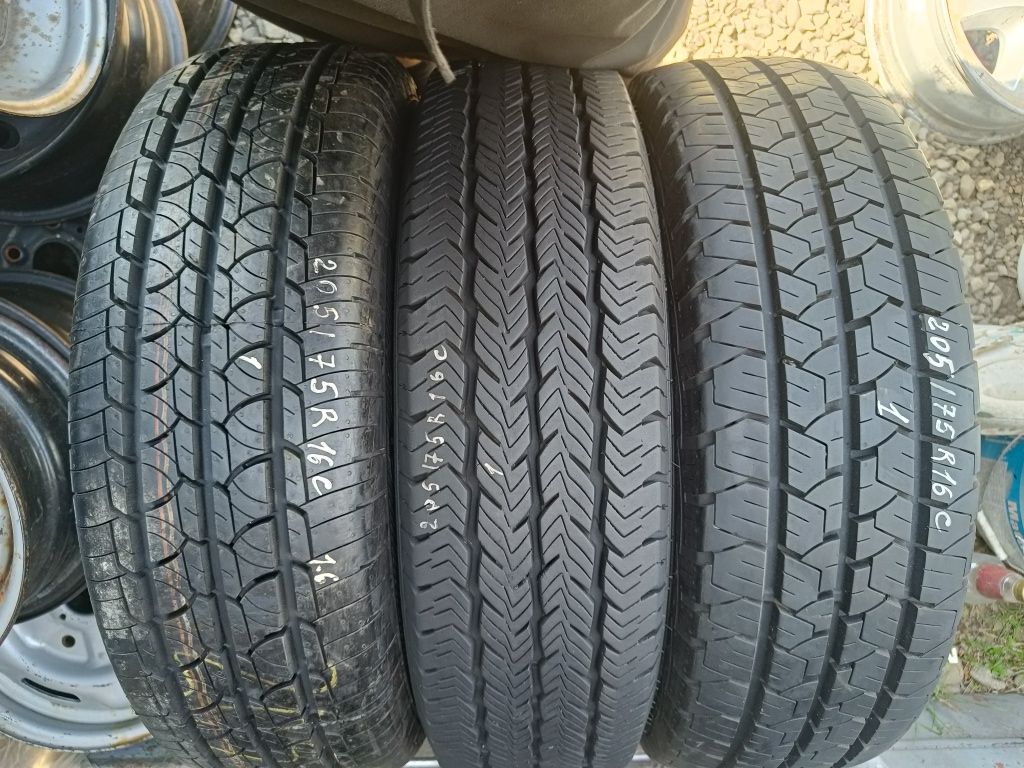 Шини 205/75R16C 108/110R Barum розпаровки