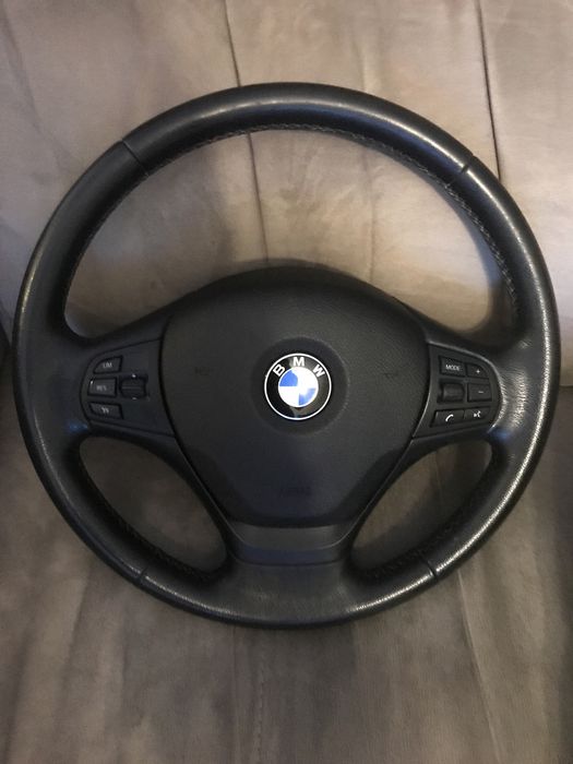 Volante BMW com airbag