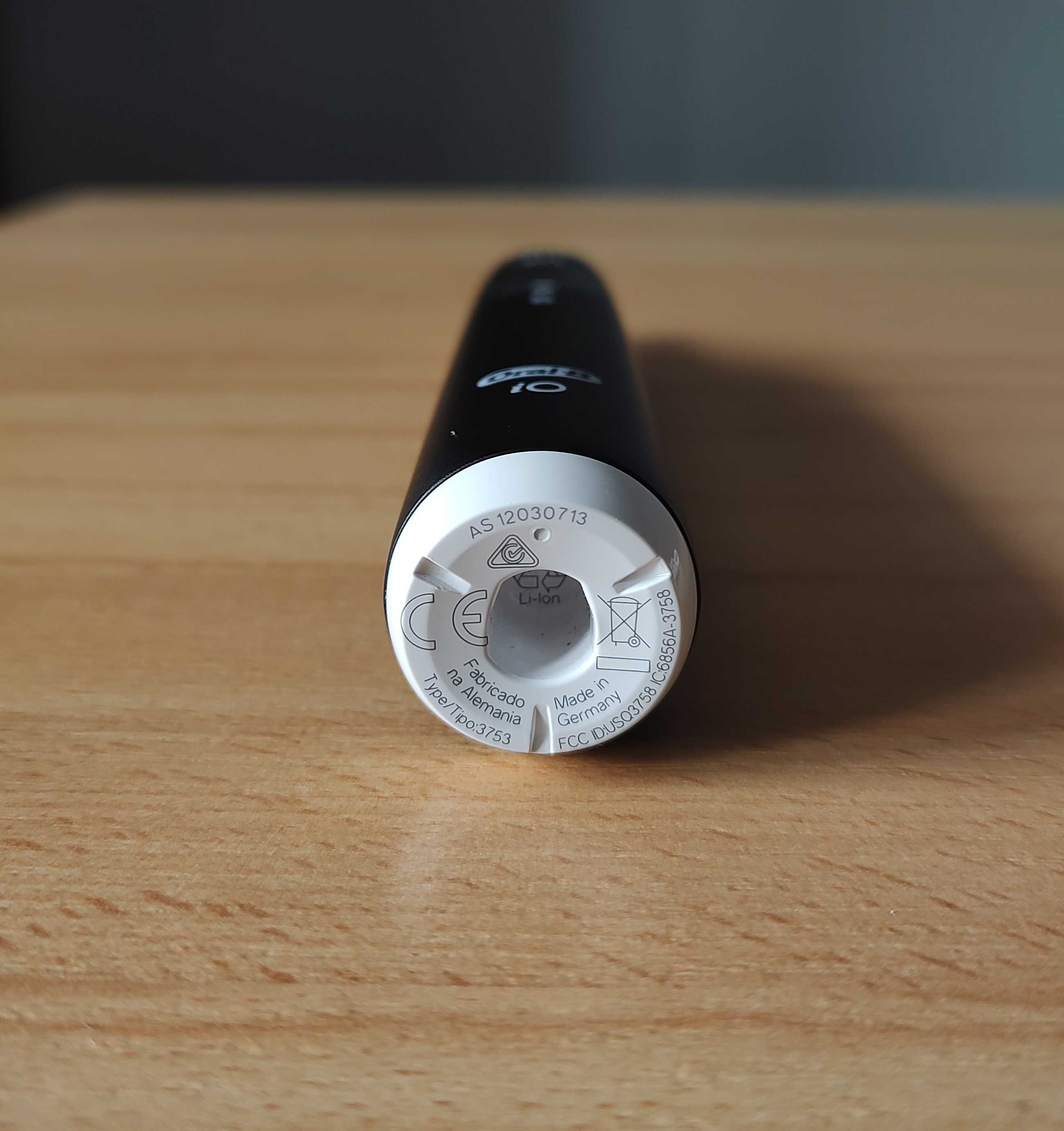 Oral-B iO 6 Black Lava - Szczoteczka Magnetyczna