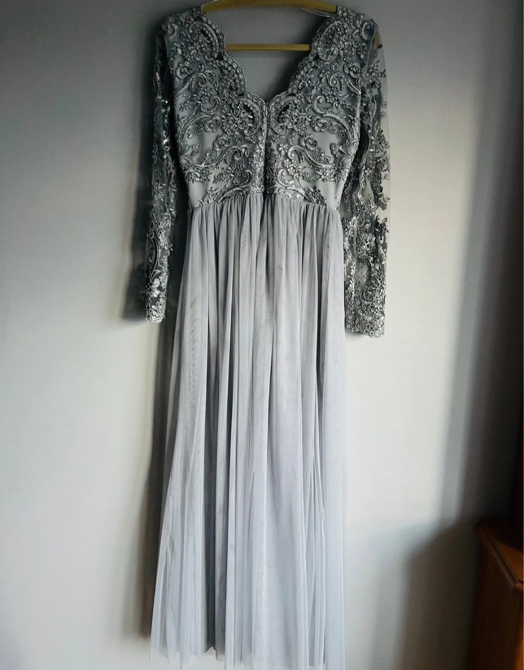Tiulowa suknia maxi luxusowa Premium studniówka wesele rozkloszowana