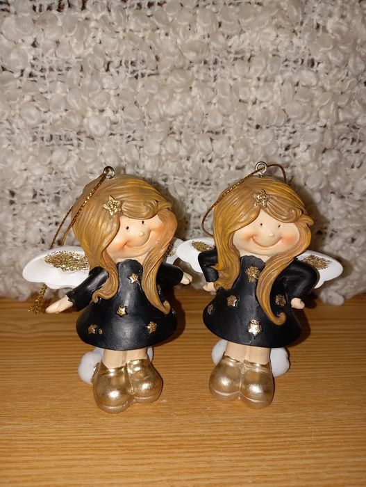 Фігурки дівчатка-янголятка