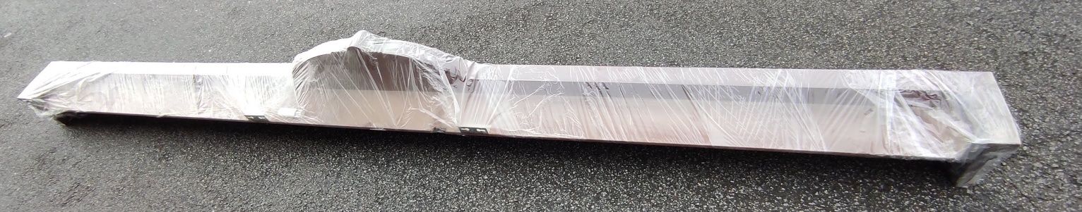 Sanefas de madeira para cortinados novas. Duas em mogno  uma  carvalho
