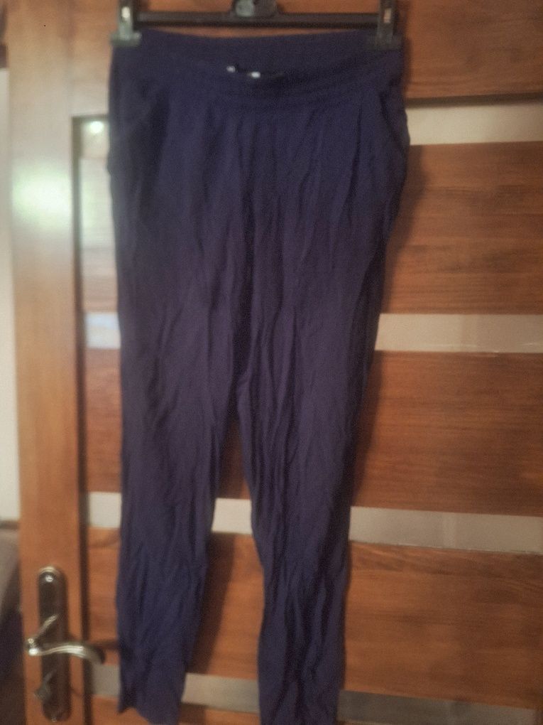 Spodnie dresowe damskie H&M,nowe,viskoza,stan idealny.