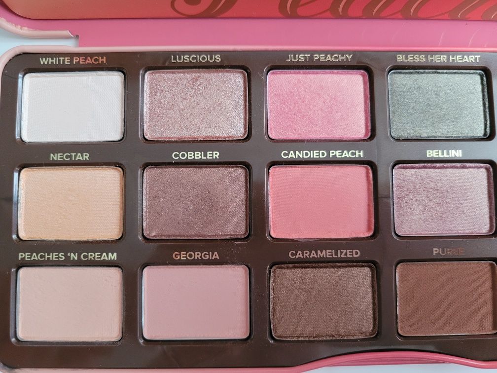 Paleta cieni do powiek Too Faced Sweet Peach