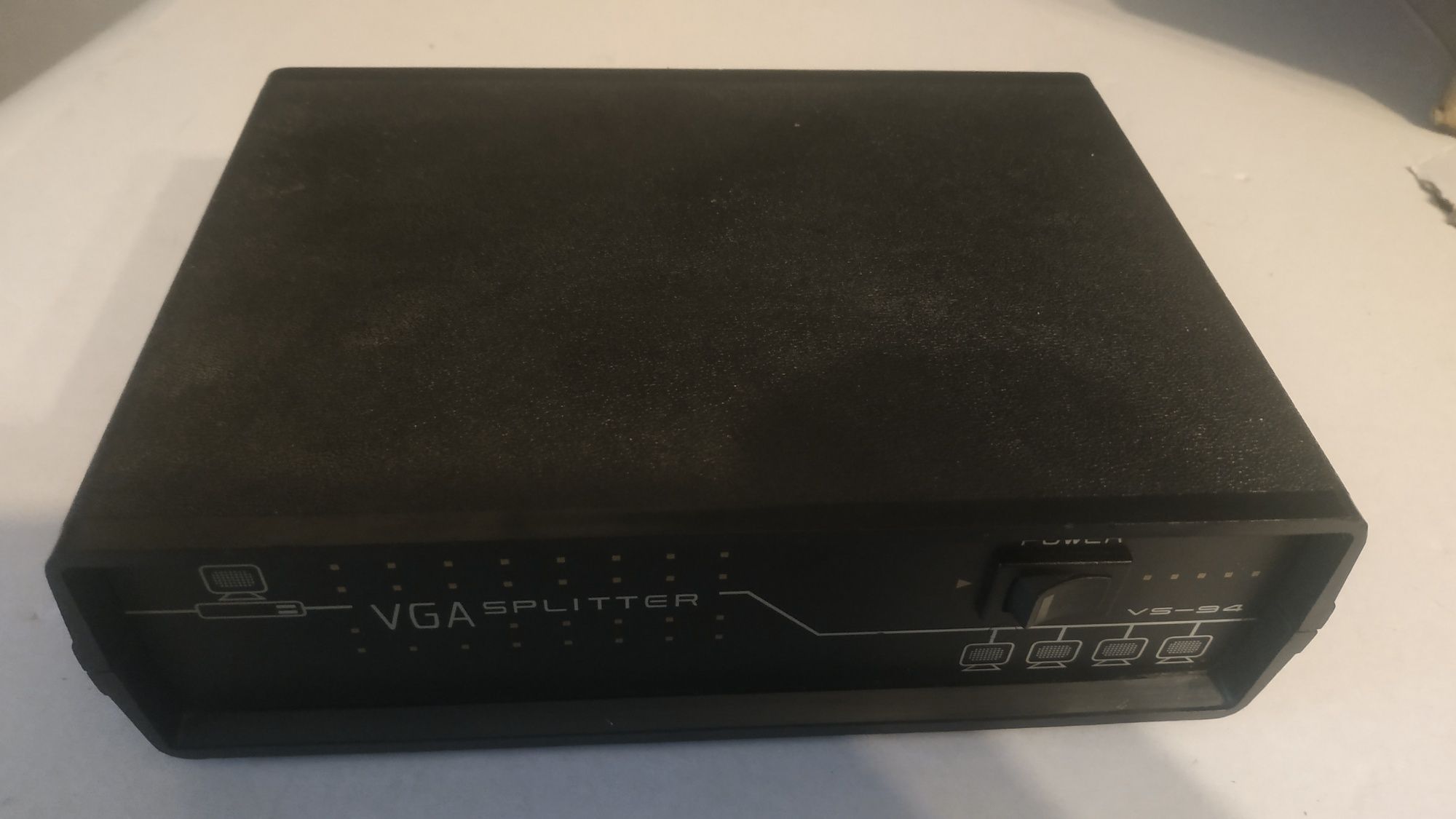 Spliter rozdzielacz sygnału VGA 4/1