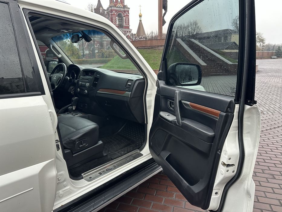 Продам Mitsubishi Pajero Wagon 2009 TDI 3.2 Дизель