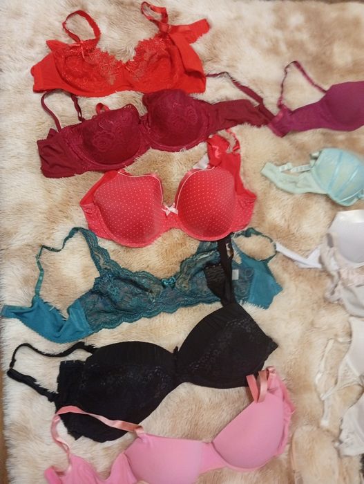 Жіноча білизна бюстгальтер оптом набір 22 шт