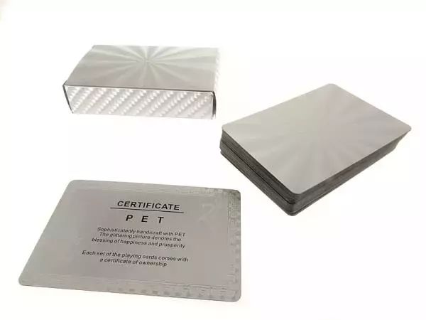 Karty do gry. Adar. Nowy Produkt