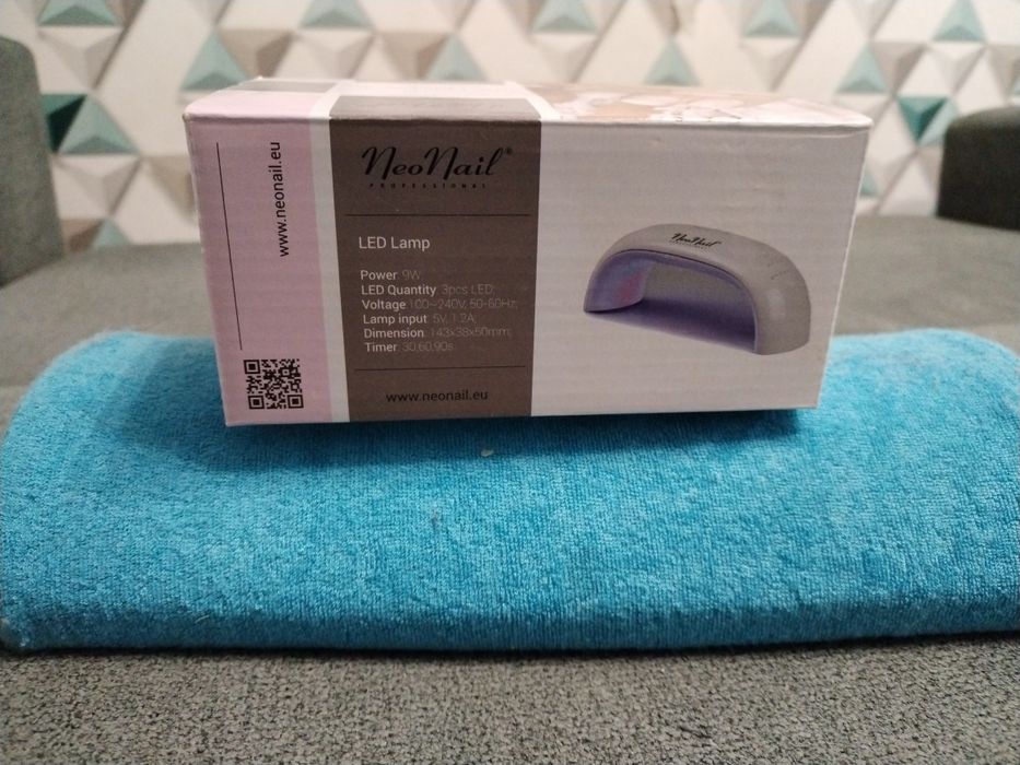 Lampa + poduszka do paznokci