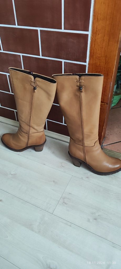 Kozaki Solo Femme 38 skóra naturalna camel, brąz