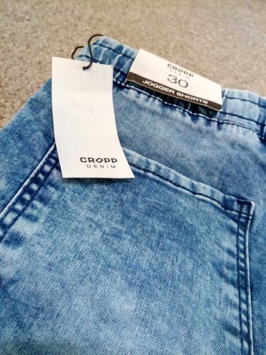 Шорти джинсовые Cropp L новые