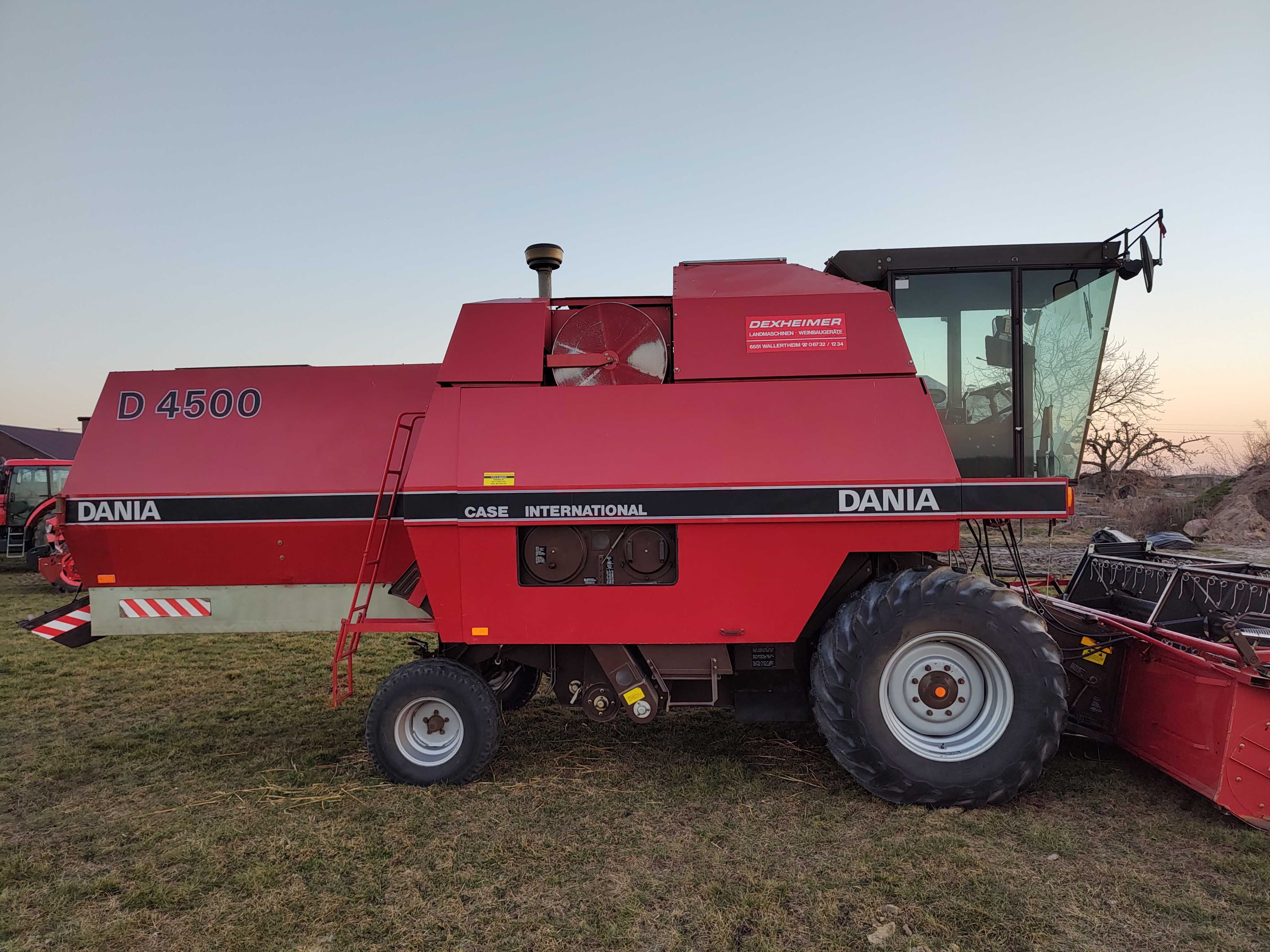 Dronningborg Case Dania D4500 Massey Ferguson 24