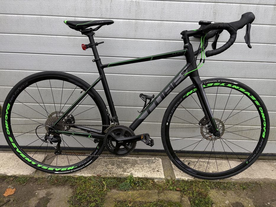 Rower szosowy Cube Attain | roz 56 | hamulce hydrauliczne | sztywna oś