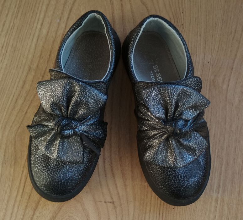 Демисезанные школьные туфли BESSKY для девочки