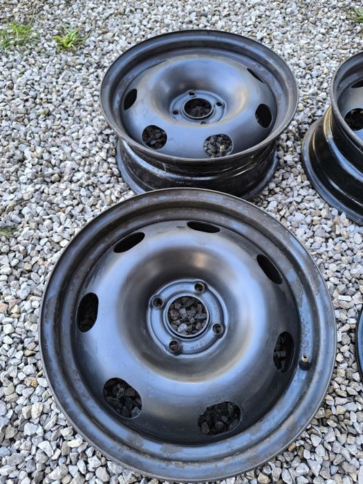 Felgi Stalowe 16 4x108 et26 Citroen Peugeot Fiat komplet