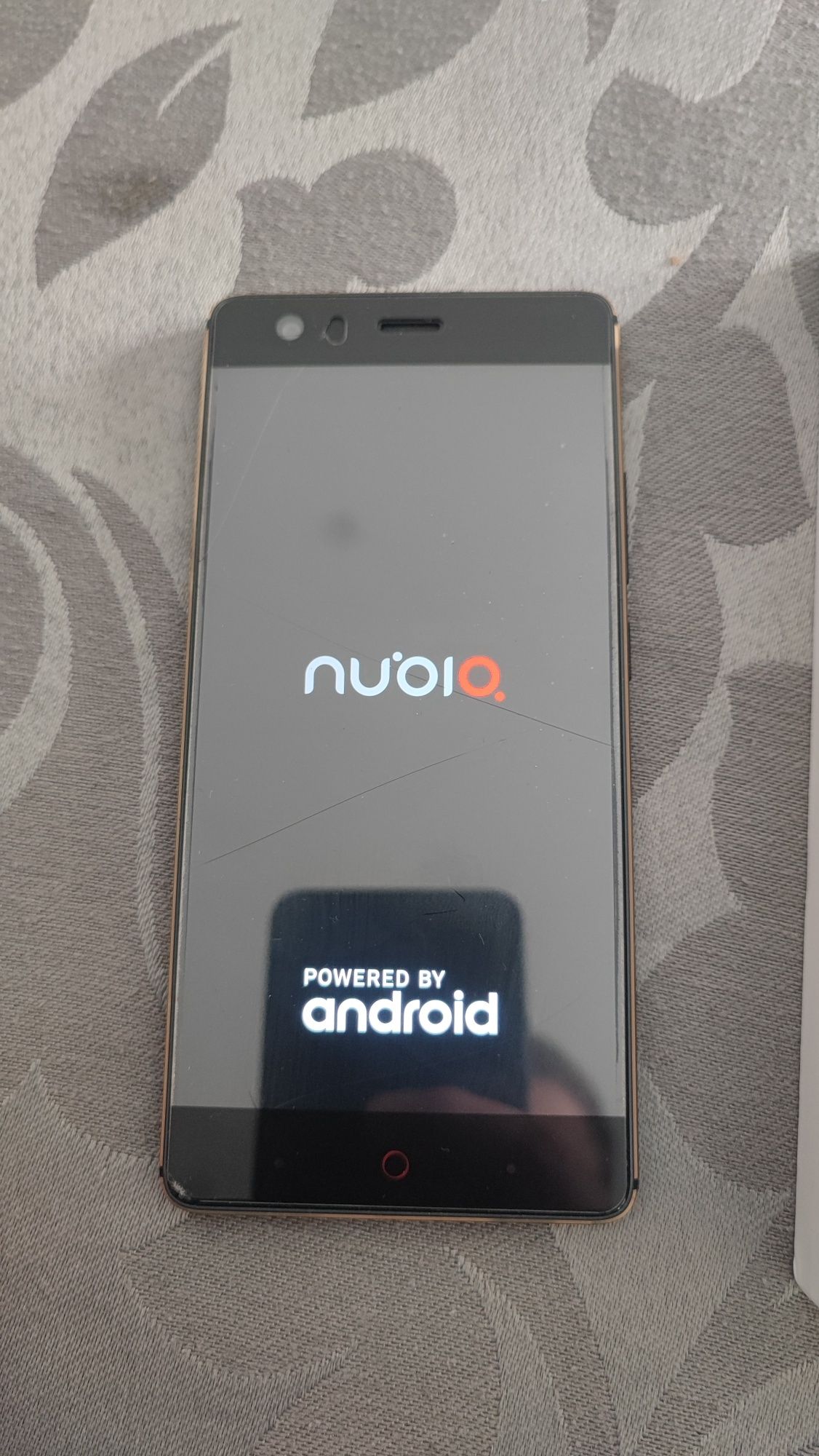 ZTE Nubia Z17 Lite