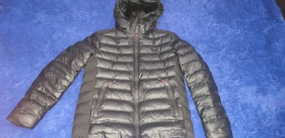 Продам куртку зима р 50
