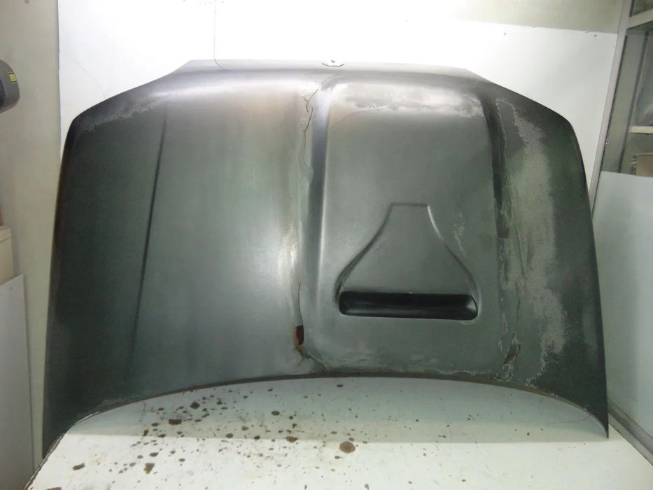 Renault clio capot