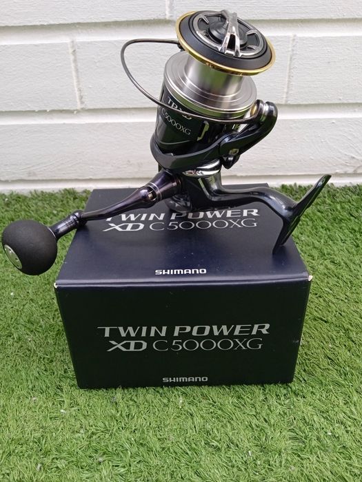 Carreto SHIMANO Twin Power XD C5000 XG (Bóia, Pião, Spinning)