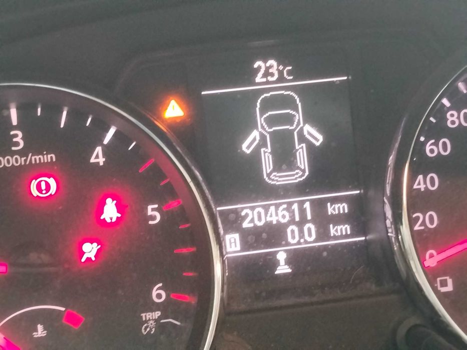 Nissan Qashqai cinza metalizado 2010 em excelente estado