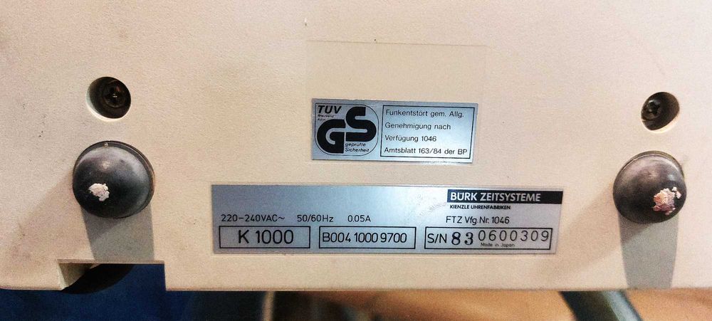 Zegar elektroniczny K 1000 – (zegar rejestrujący, przemysłowy)