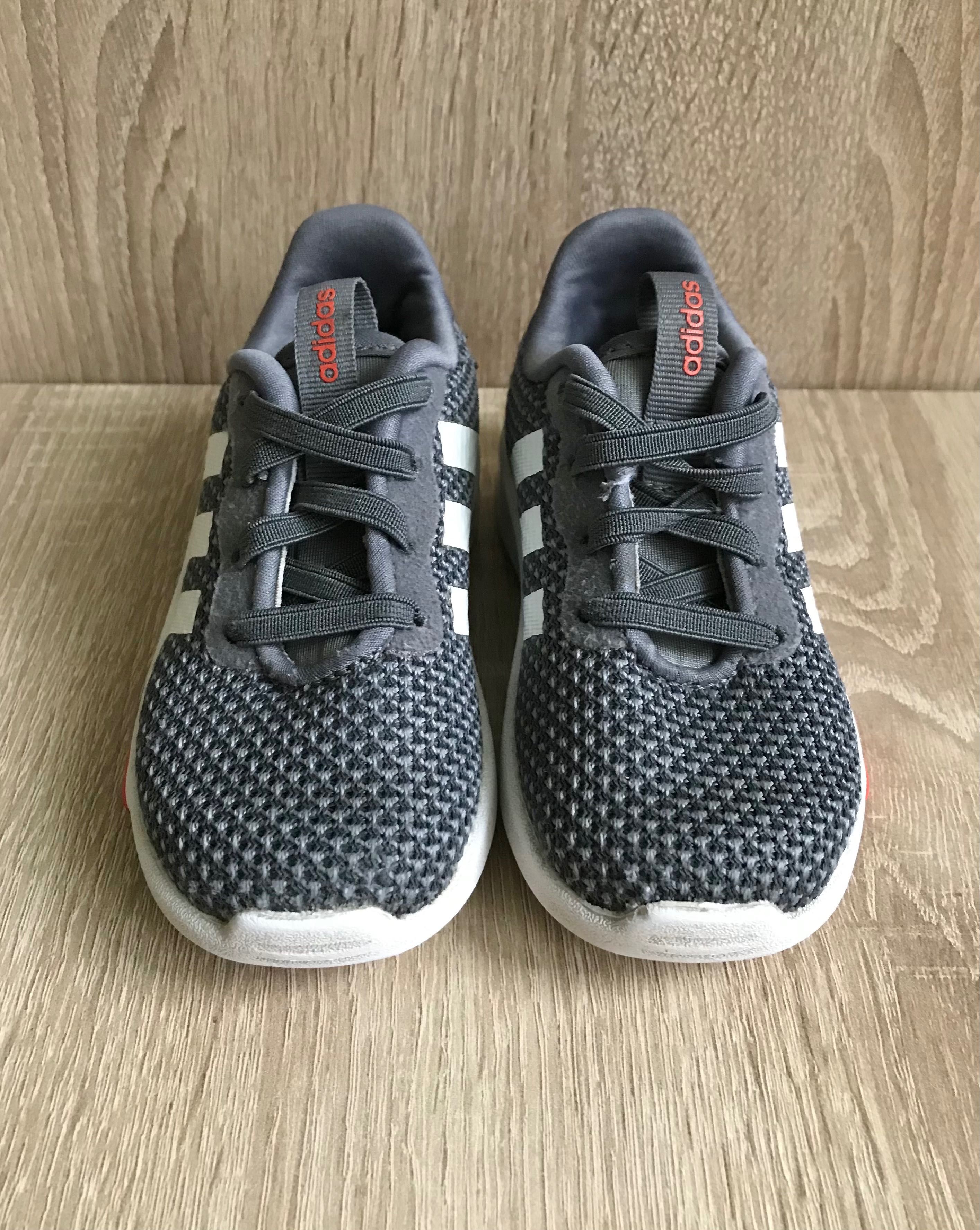 Adidas buty dziecięce szare r. 23