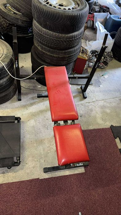 Ławeczka ze stojakami