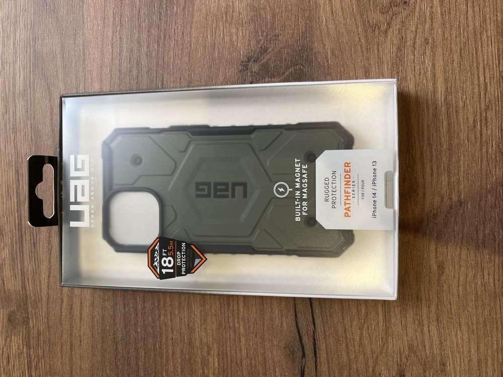Чохол на айфон 13-14 UAG PATHFINDER