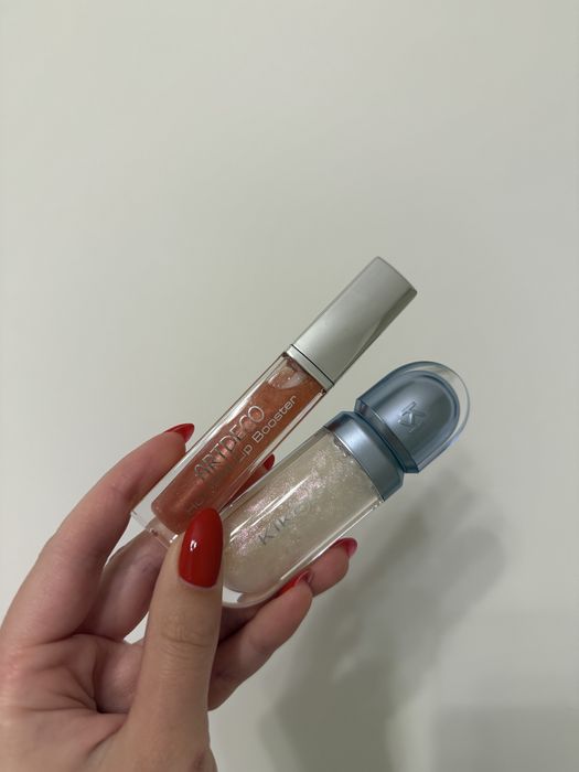 Блиск для губ з шиммером Kiko Artdeco