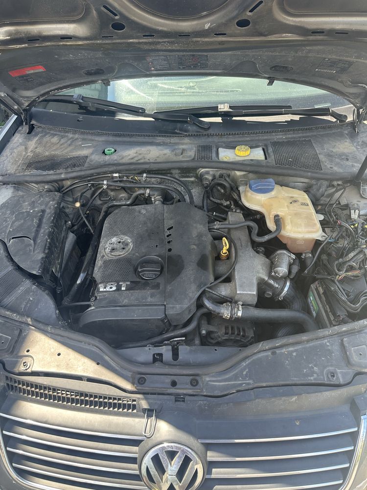 Volkswagen Passat 1.8t автомат американець