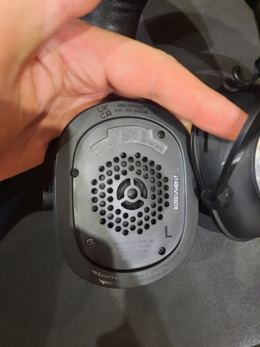 Logitech g pro наушники