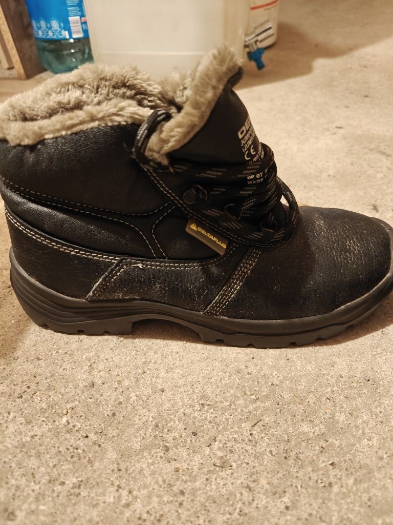 Buty robocze DELTAPLUS r. 40