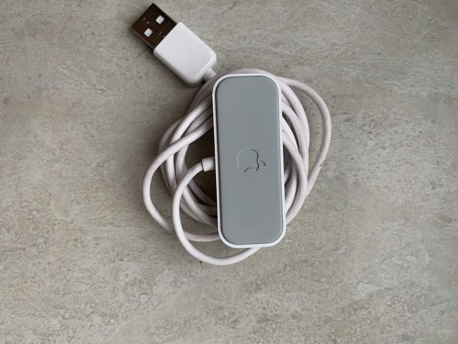 Зарядное устройство