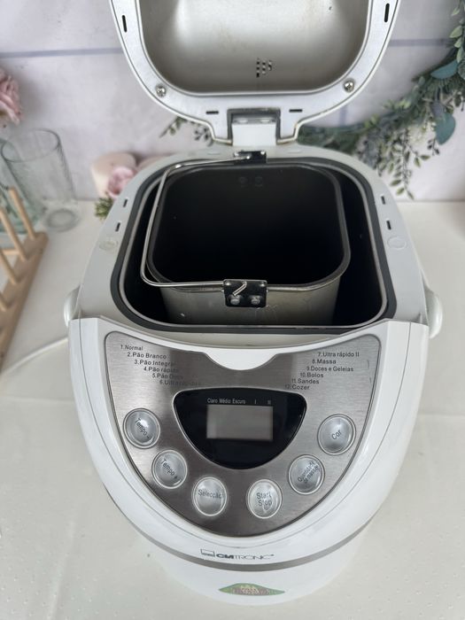 Máquina de fazer pão