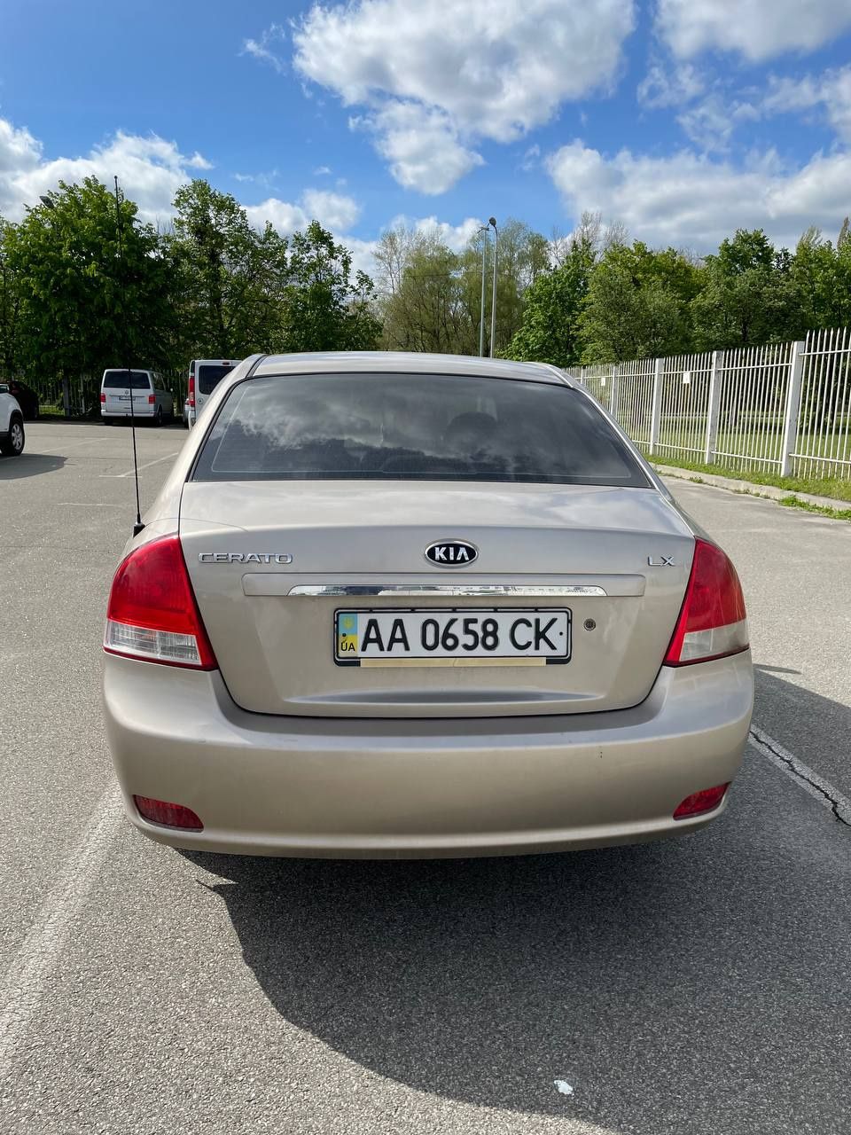 Продам KIA CERATO 1.6 2007 газ/бенз