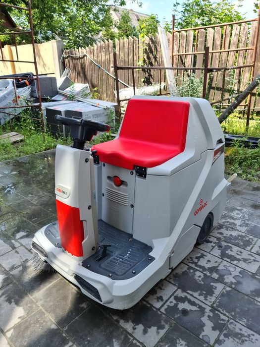 Comac CS60B Zamiatarka Bateryjna [ Tylko 144H ] Najem długoterminowy