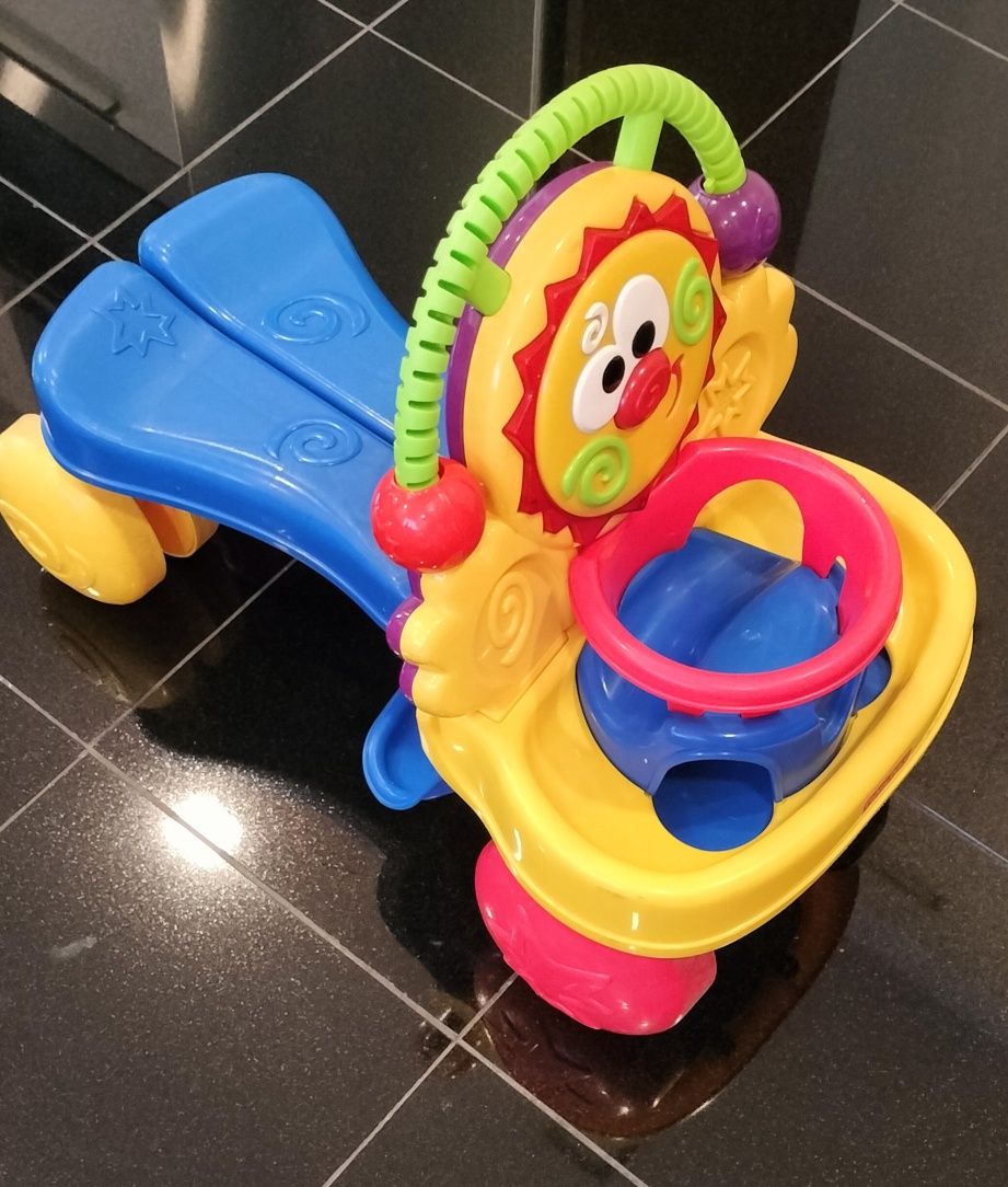 Andador/triciclo Fisher price