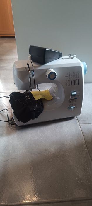 Łucznik 700 maszyna do szycia