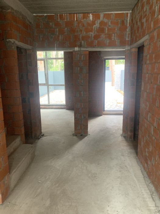 Продається чудовий таунхаус в лісовій частині Бучі