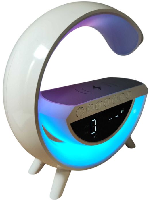 Lampka biurkowa z ładowarką indukcyjną oraz głosnikiem RGB