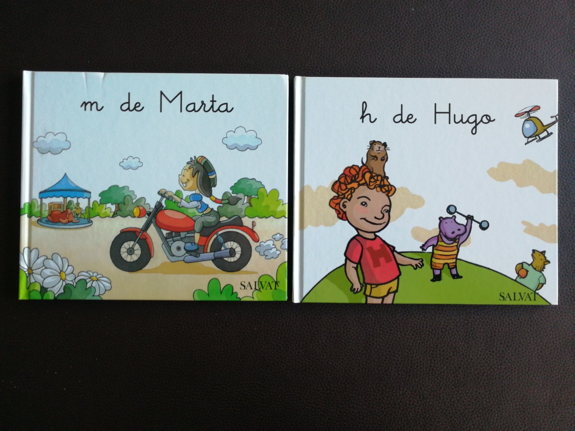 Dois livros infantis M e H